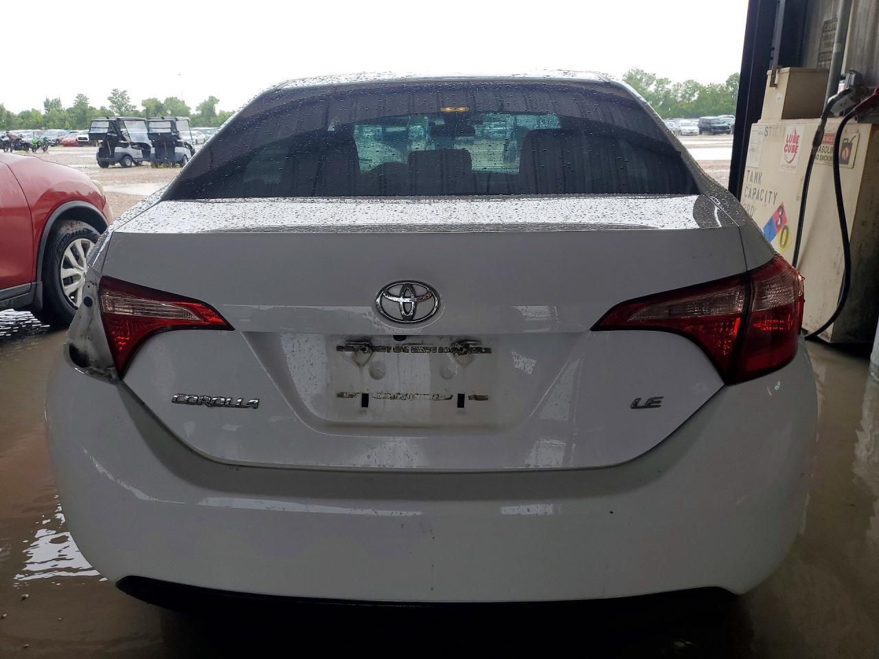 2017 Toyota Corolla Le - Фото 6