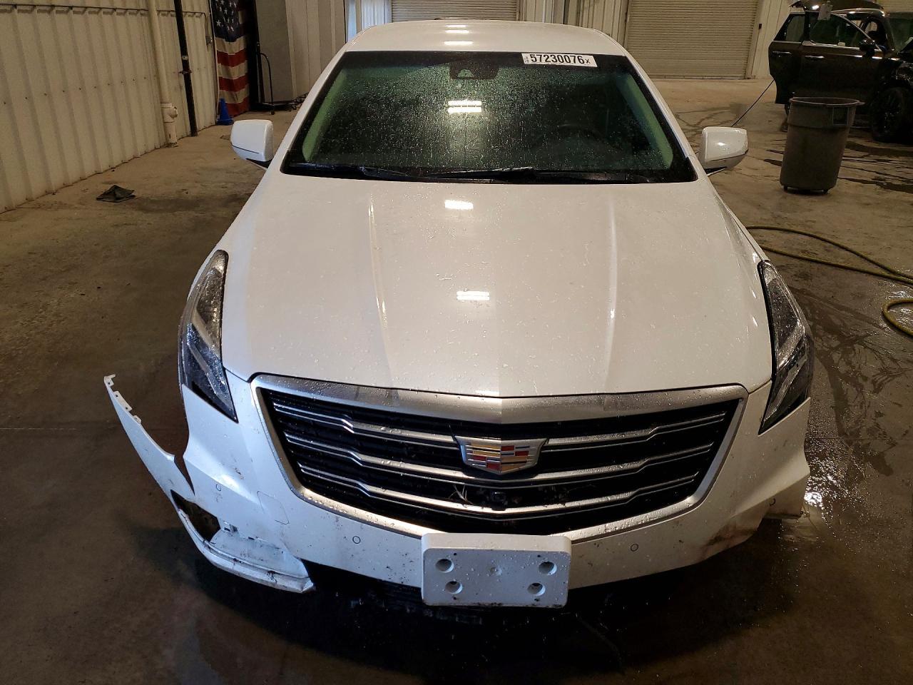 2019 Cadillac Xts Luxury - Image 5