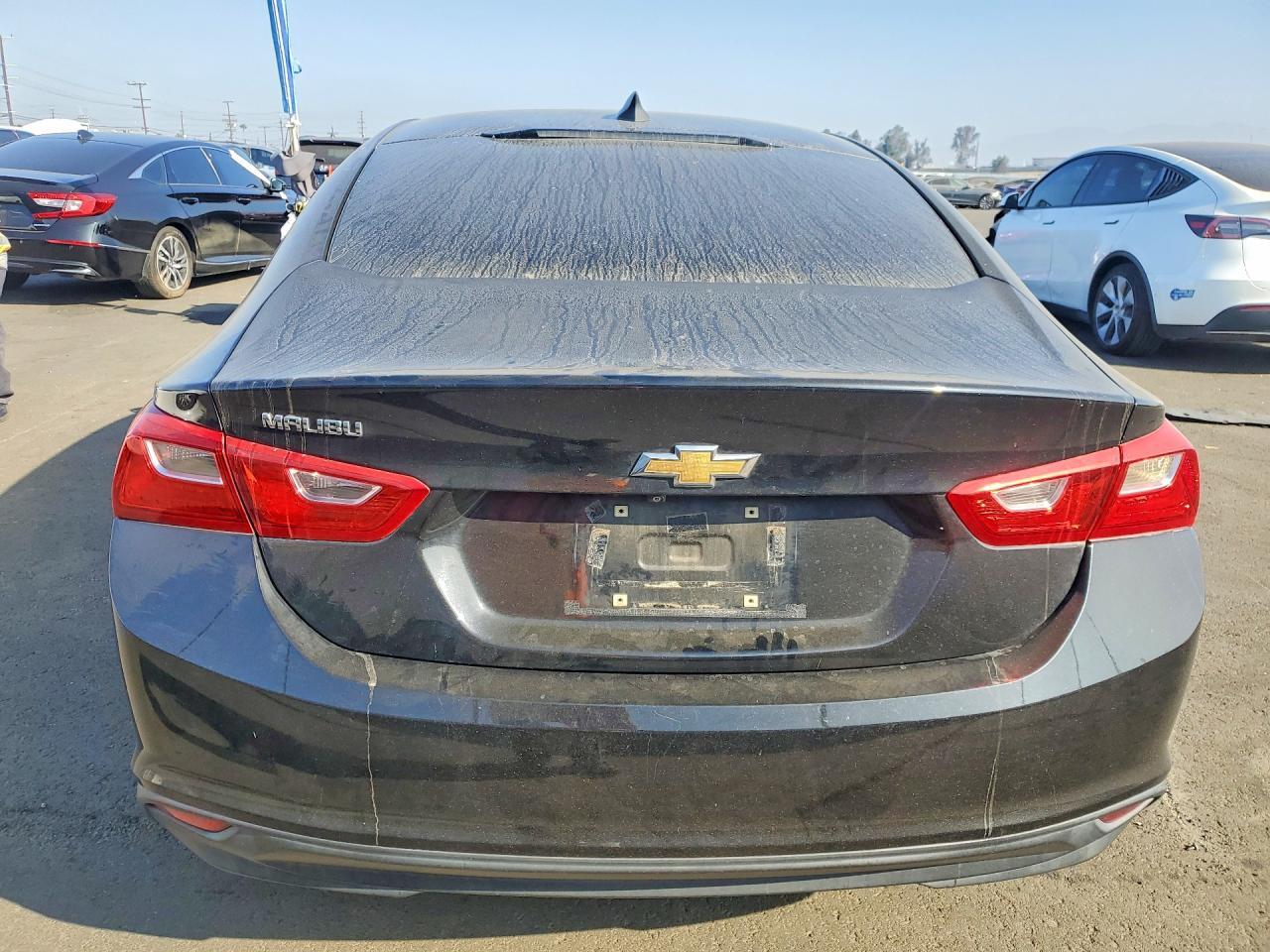 2018 Chevrolet Malibu Ls - Фото 6