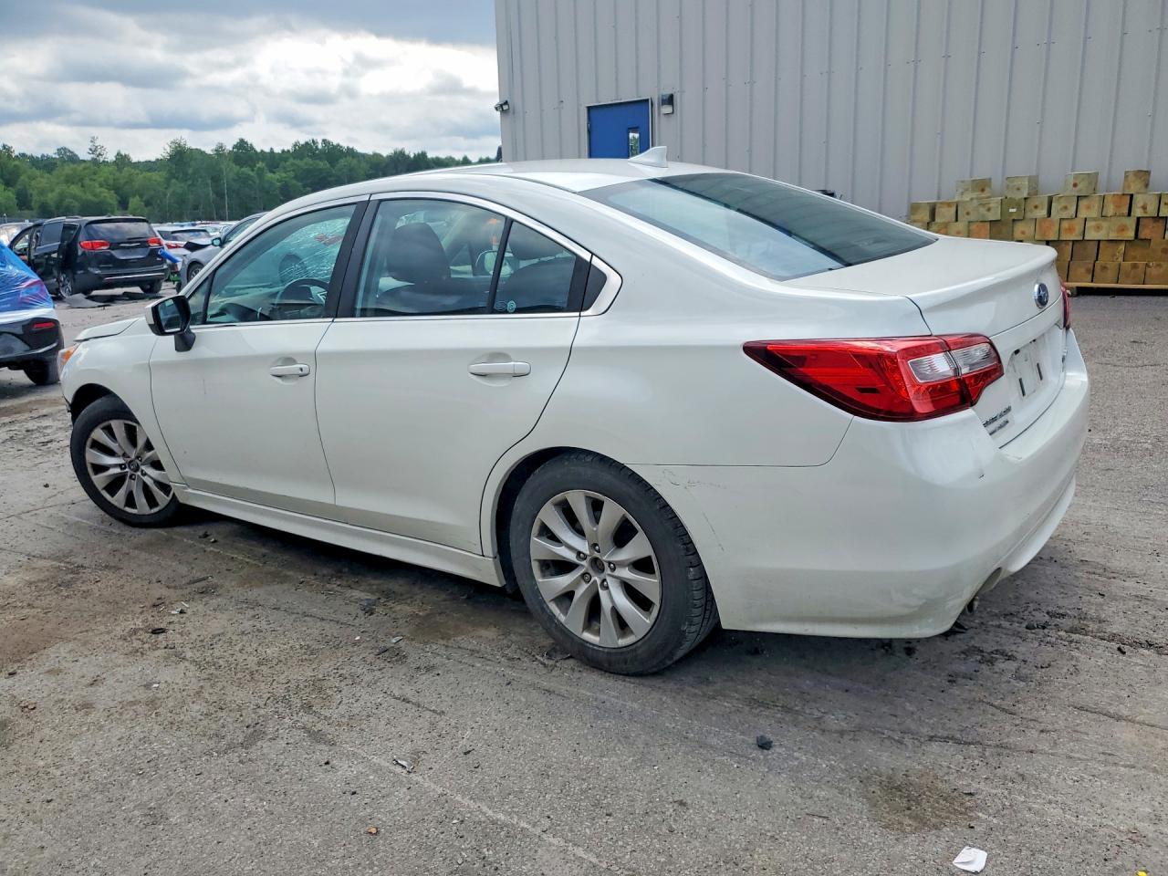 2017 Subaru Legacy 2.5I Premium - Image 2