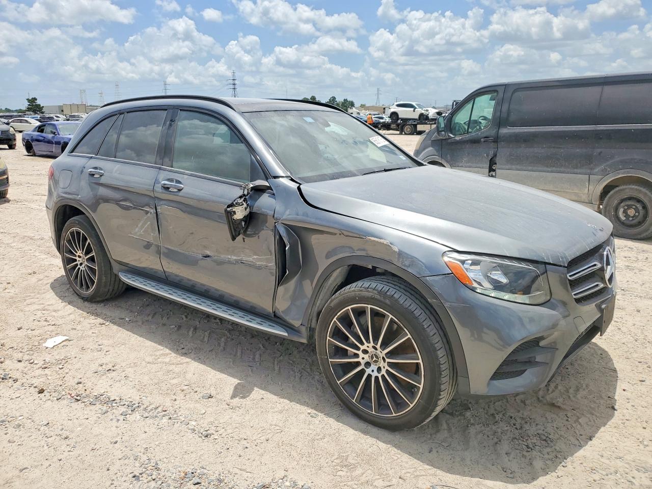 2019 Mercedes-Benz Glc 300 - Фото 4
