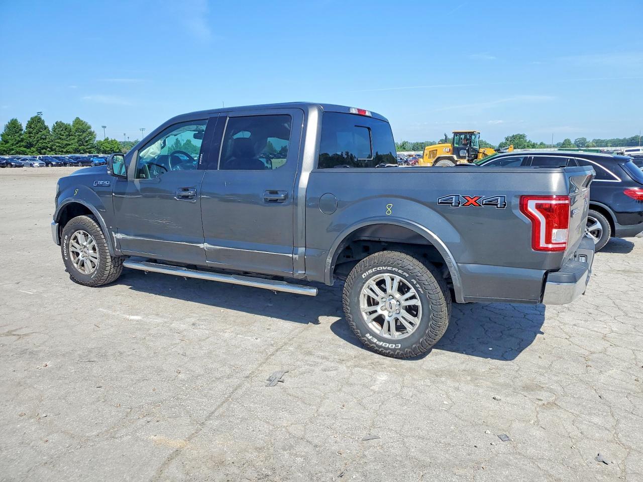 2017 Ford F150 Supercrew - Фото 2