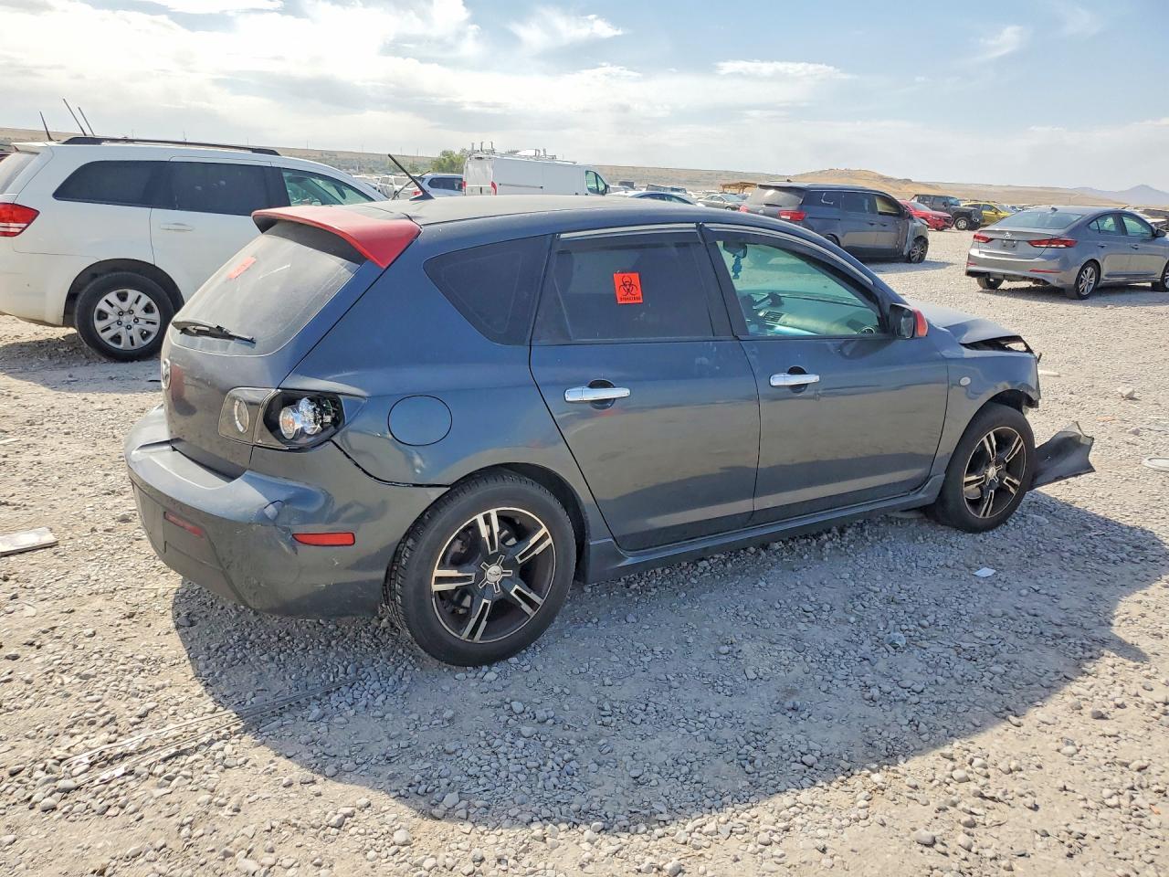 2008 Mazda 3 Hatchback - Image 3