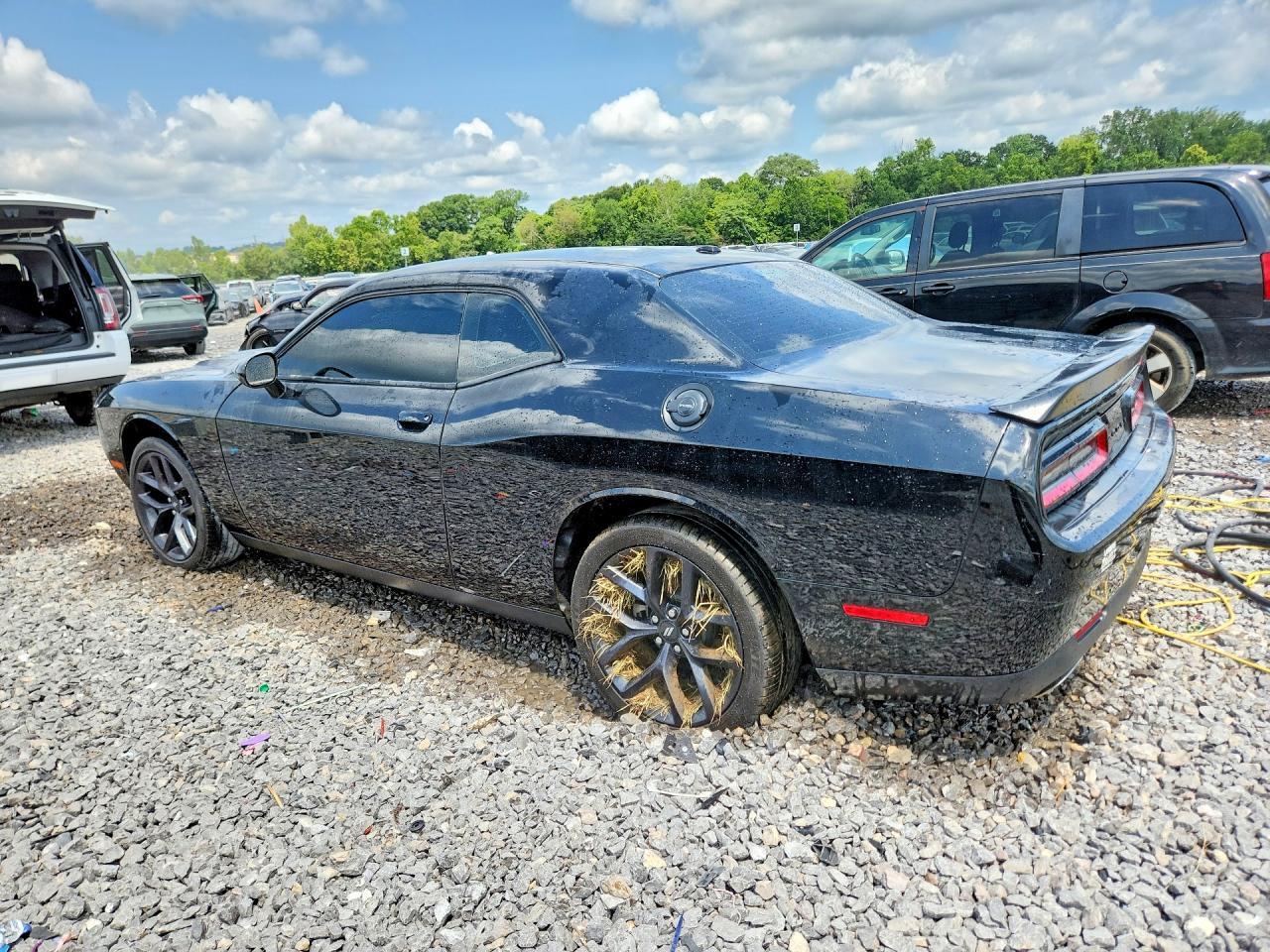 2023 Dodge Challenger Sxt - Image 2