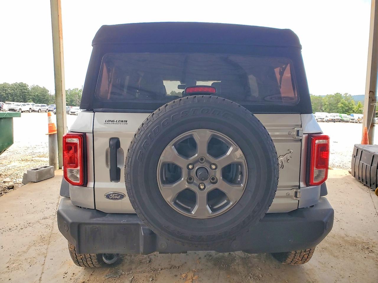 2024 Ford Bronco Big Bend - Image 6
