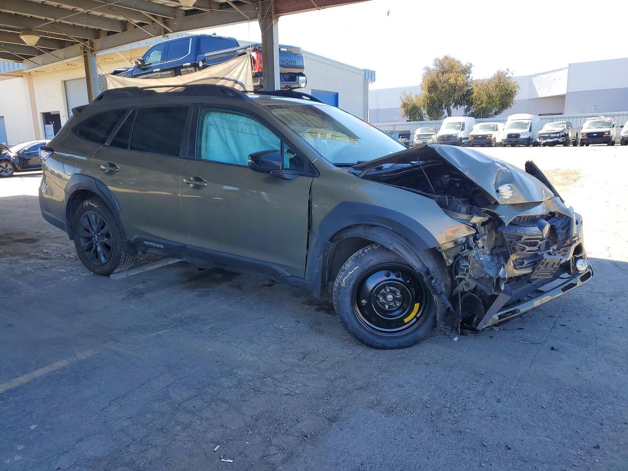 2023 Subaru Outback Onyx Edition - Image 4