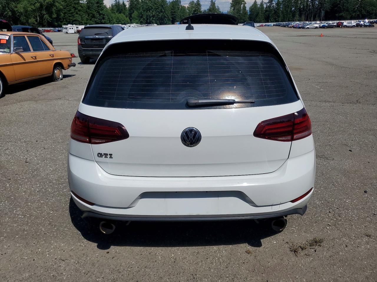 2018 Volkswagen Gti S/Se - Image 6