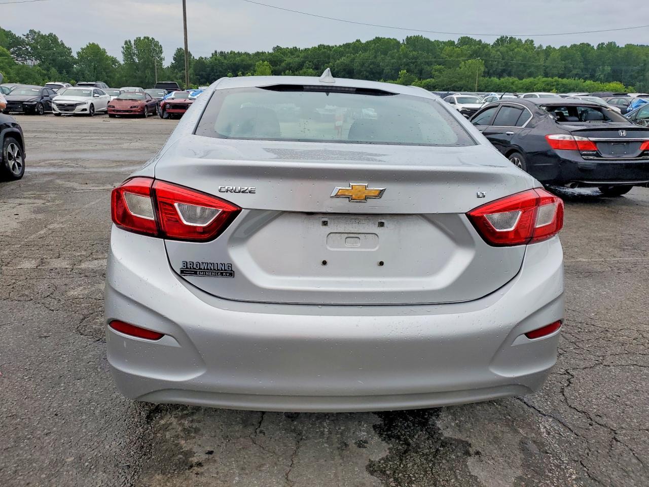 2018 Chevrolet Cruze Lt - Image 6