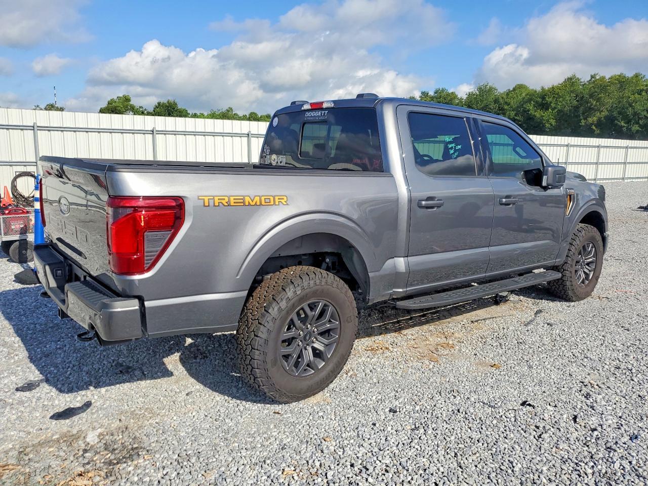 2025 Ford F150 Tremor - Image 3