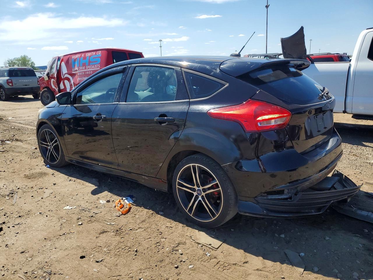 2016 Ford Focus St - Image 2