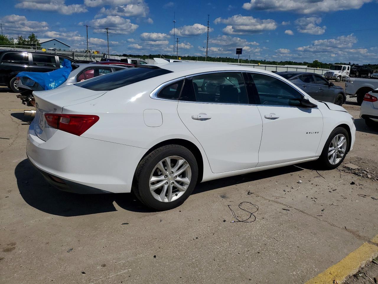 2017 Chevrolet Malibu Lt - Фото 3