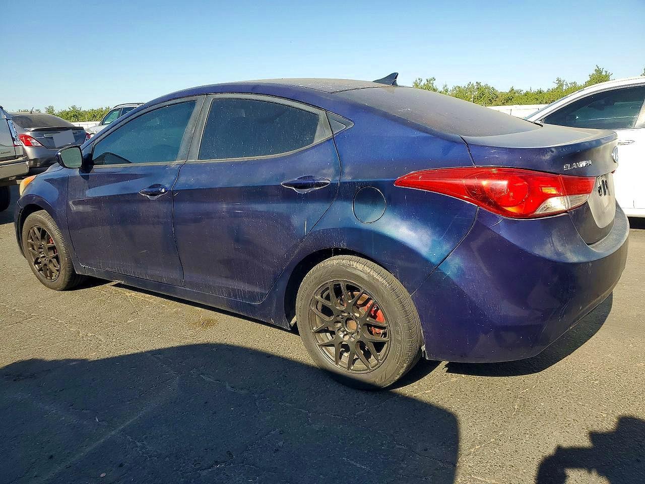 2011 Hyundai Elantra Gls - Фото 2