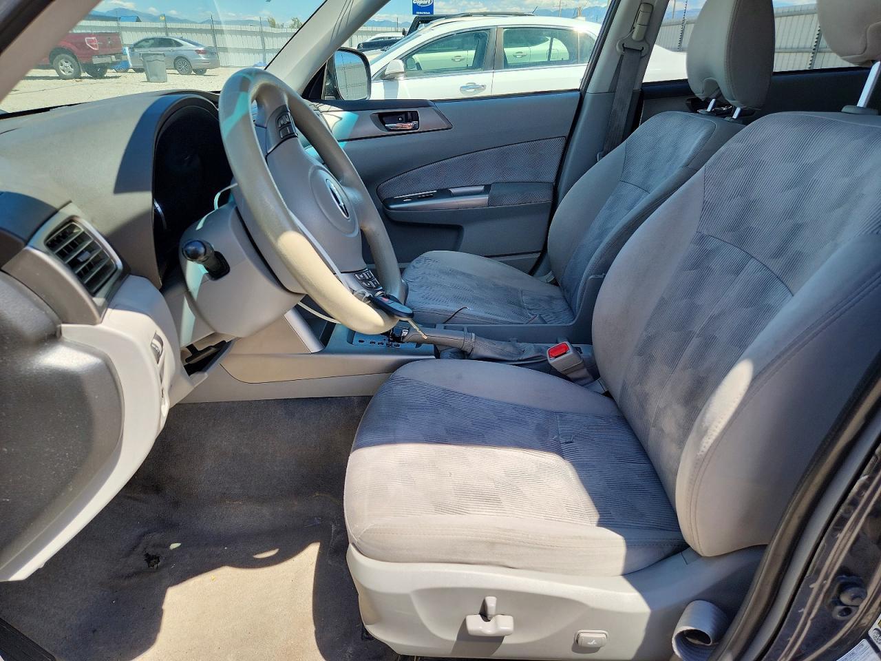 2010 Subaru Forester 2.5X Premium - Фото 7