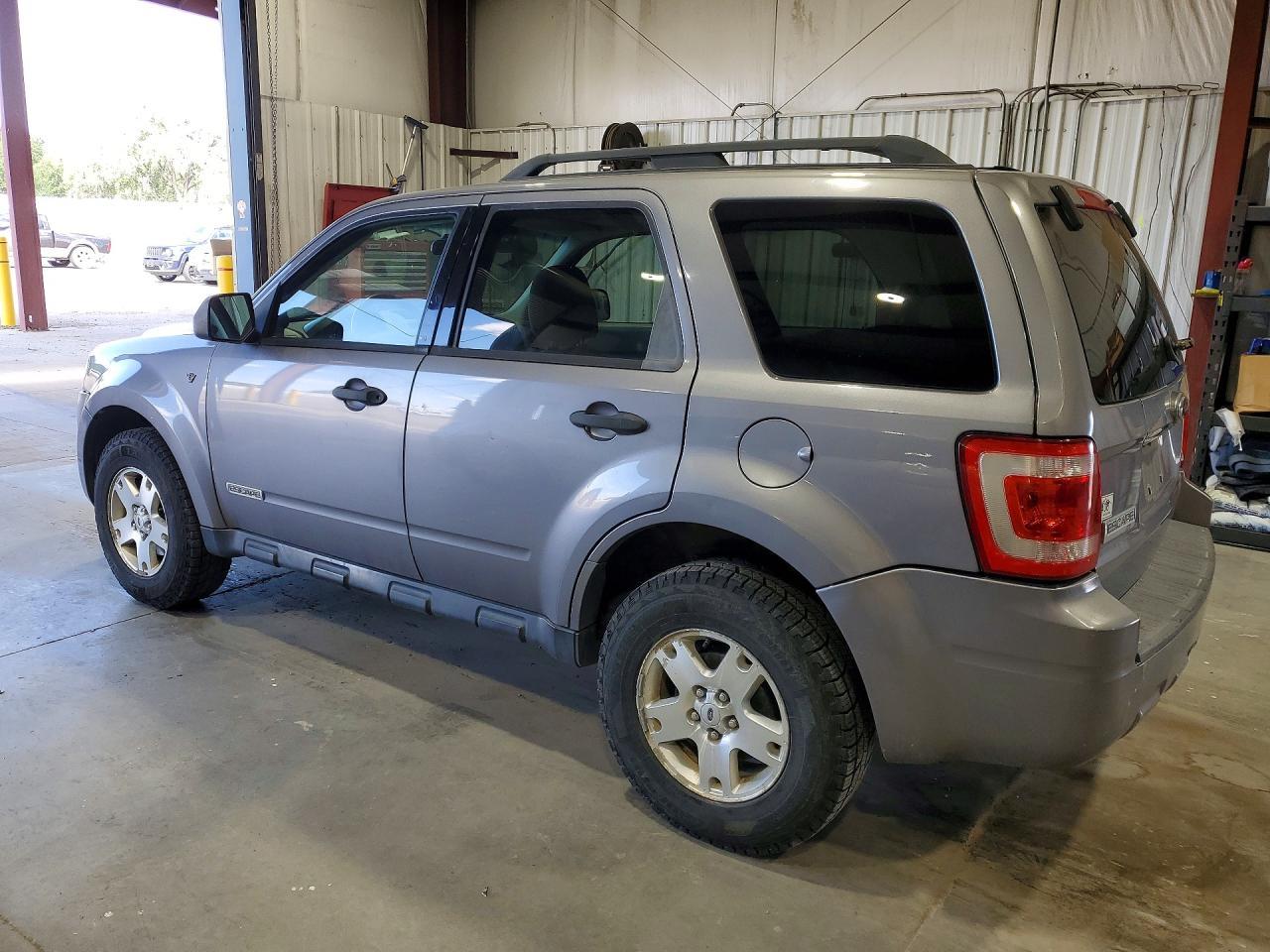 2008 Ford Escape Xlt - Image 2