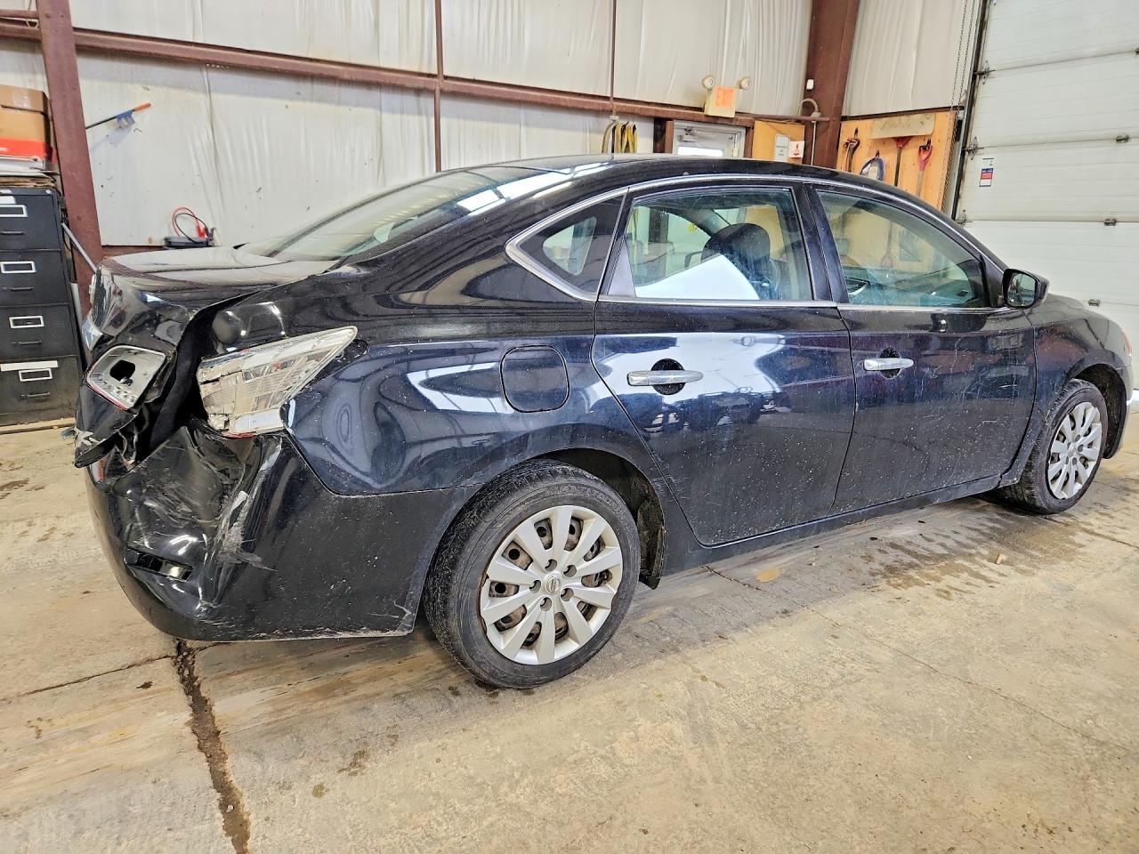 2015 Nissan Sentra S - Фото 3