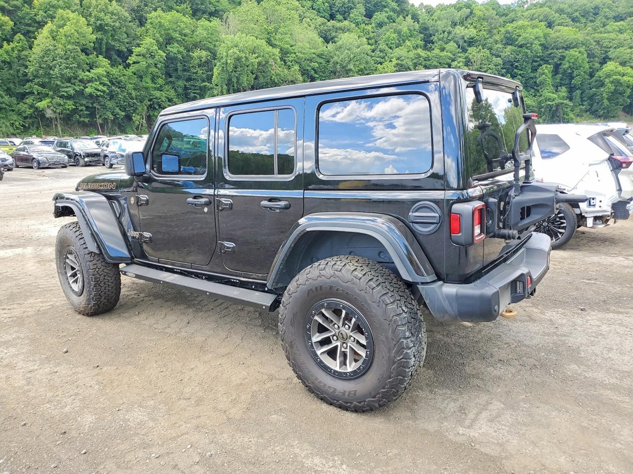 2023 Jeep Wrangler Rubicon 392 - Фото 2