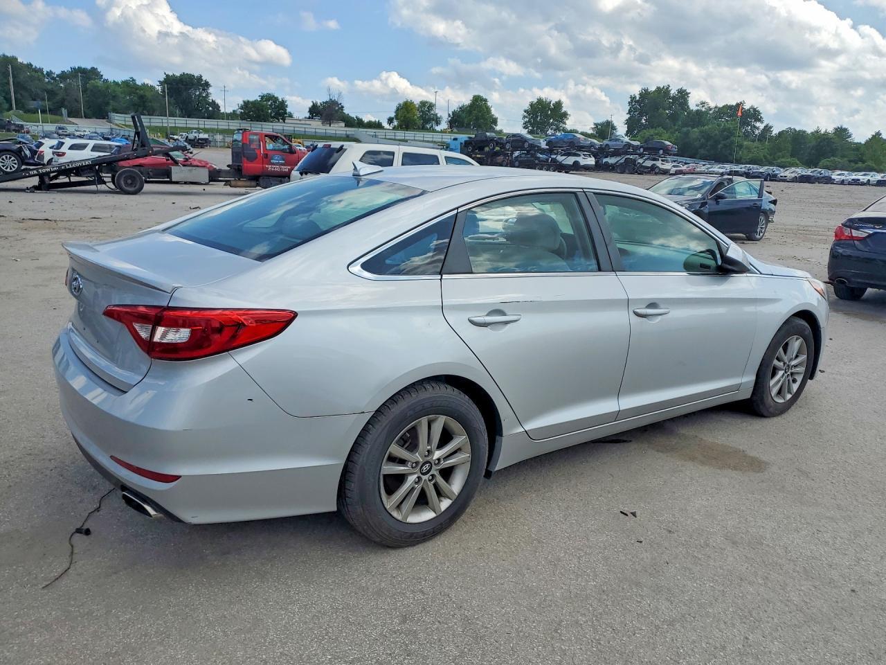 2015 Hyundai Sonata Se - Фото 3