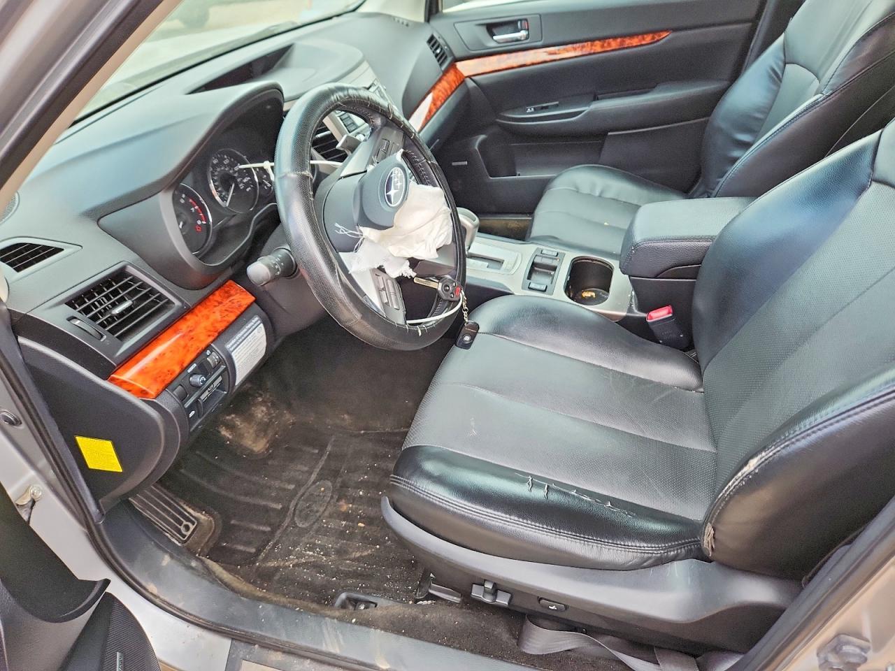 2011 Subaru Outback 2.5I Limited - Фото 7