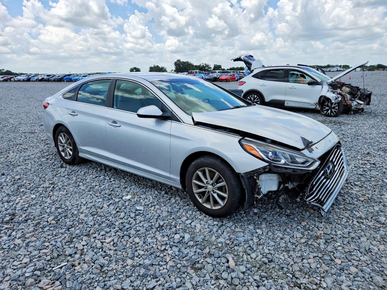 2018 Hyundai Sonata Se - Фото 4