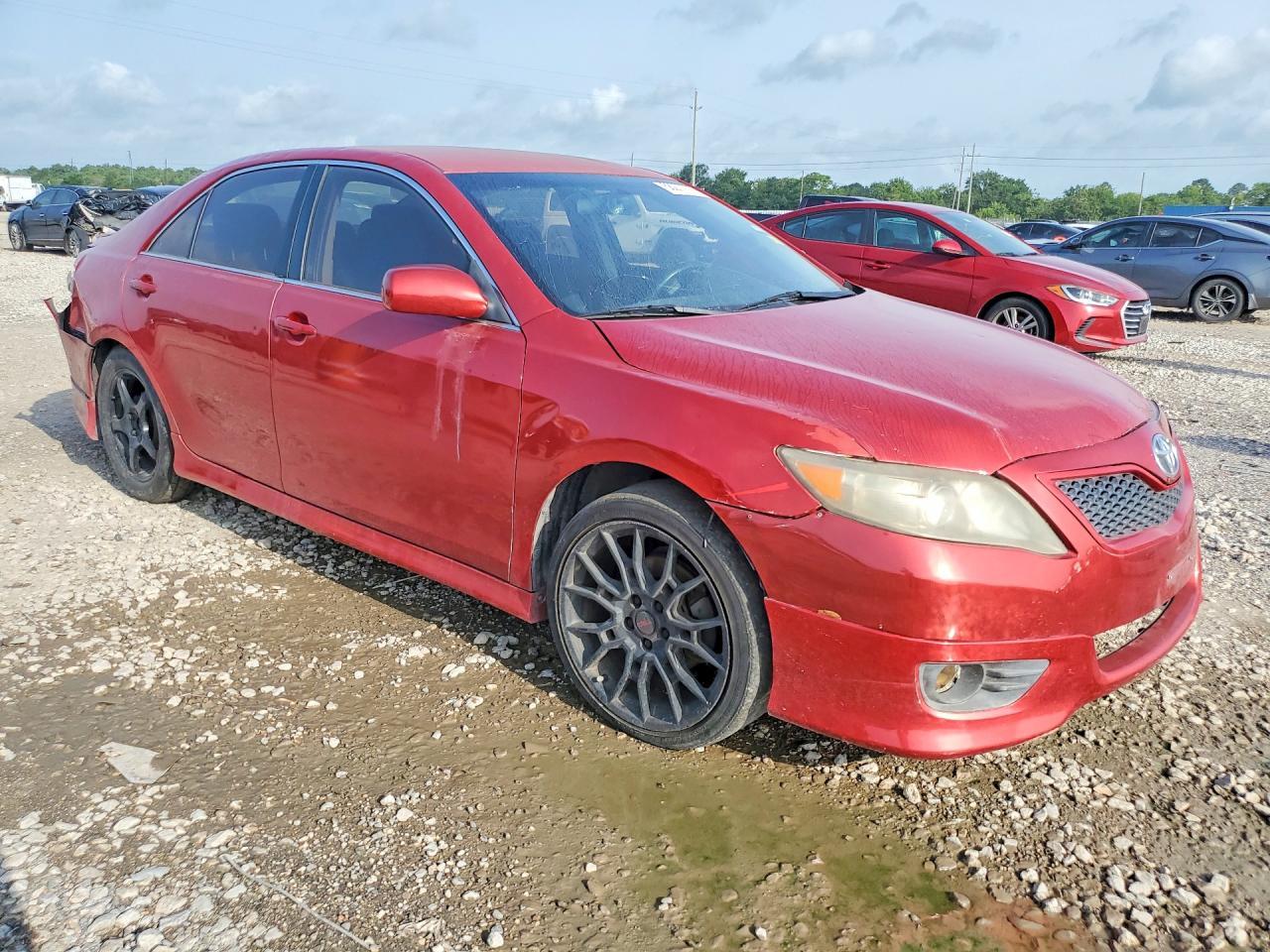 2010 Toyota Camry Se - Фото 4