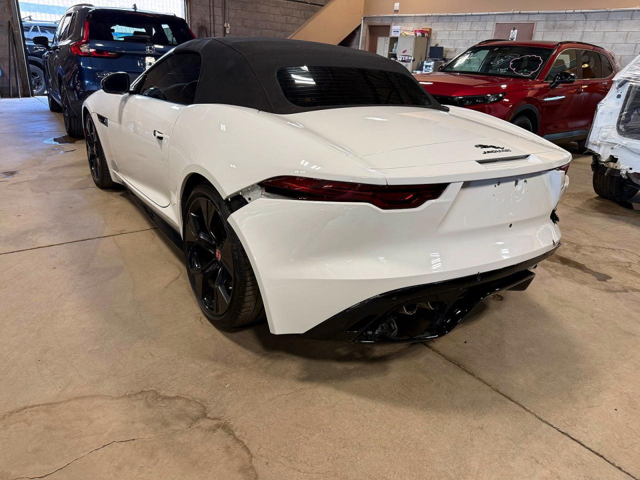 2023 Jaguar F-Type R Dynamic - Фото 3