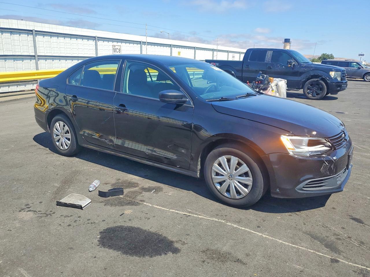 2014 Volkswagen Jetta Base - Фото 4