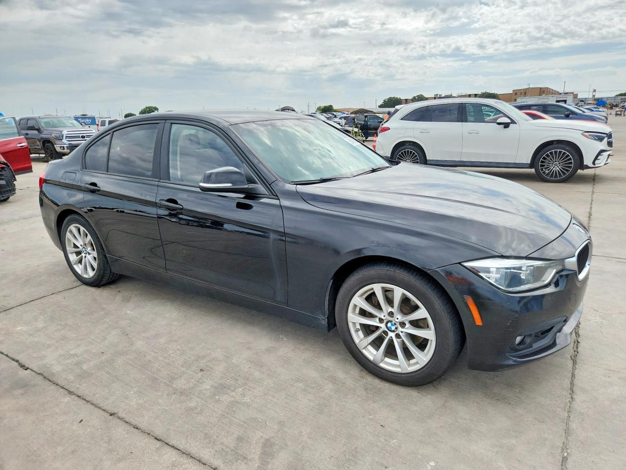 2018 BMW 320 I - Фото 4