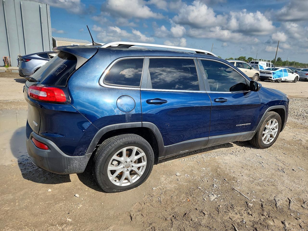 2018 Jeep Cherokee Latitude - Фото 3