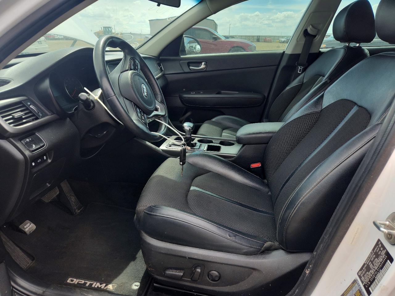 2018 Kia Optima S - Image 7