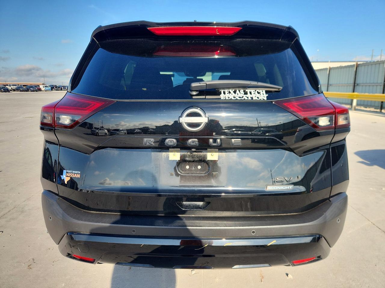 2023 Nissan Rogue Sv - Image 6