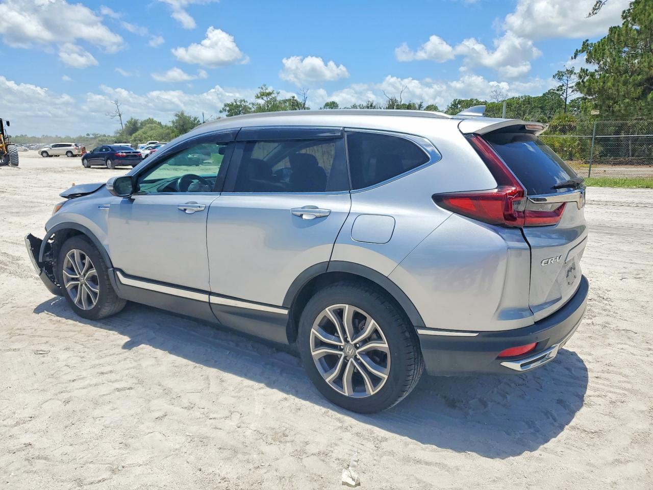 2020 Honda Cr-V Touring - Image 2