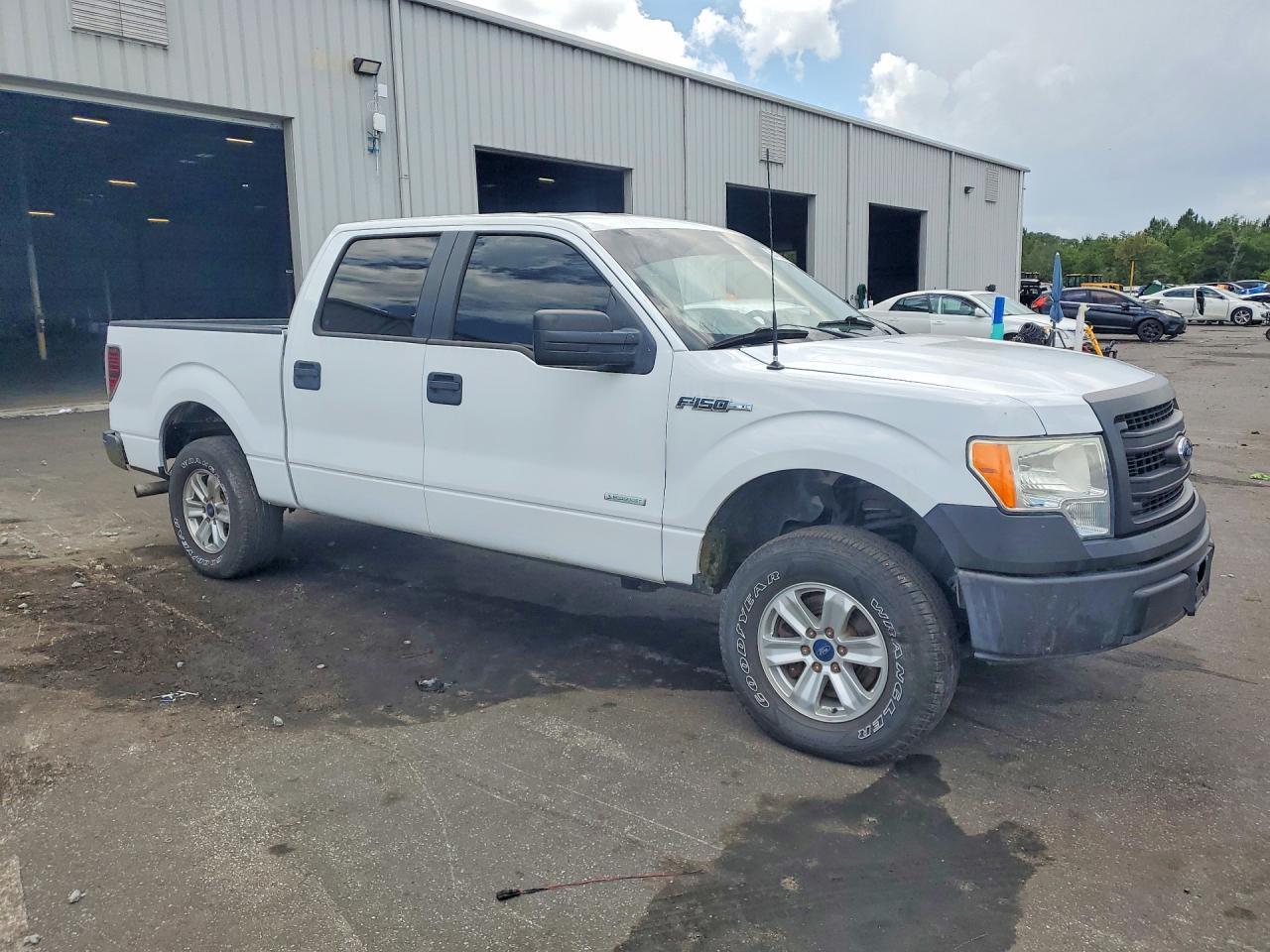 2013 Ford F150 Supercrew - Фото 4