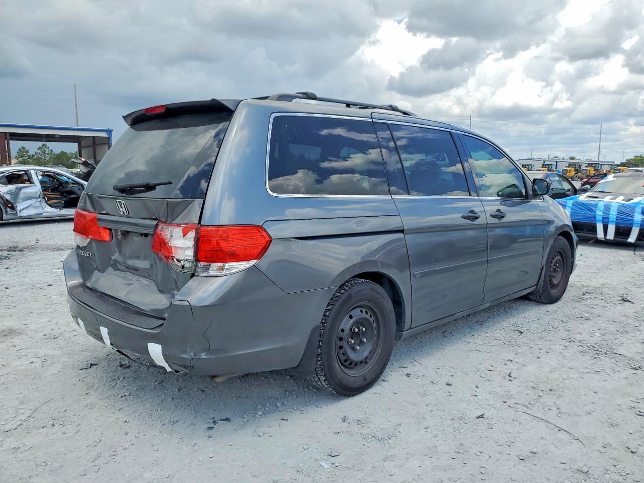 2010 Honda Odyssey Lx - Фото 3