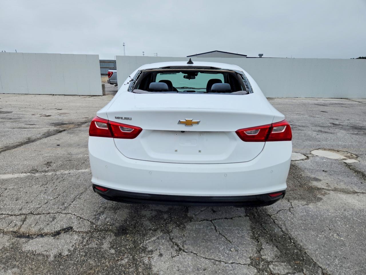 2021 Chevrolet Malibu Ls - Image 6