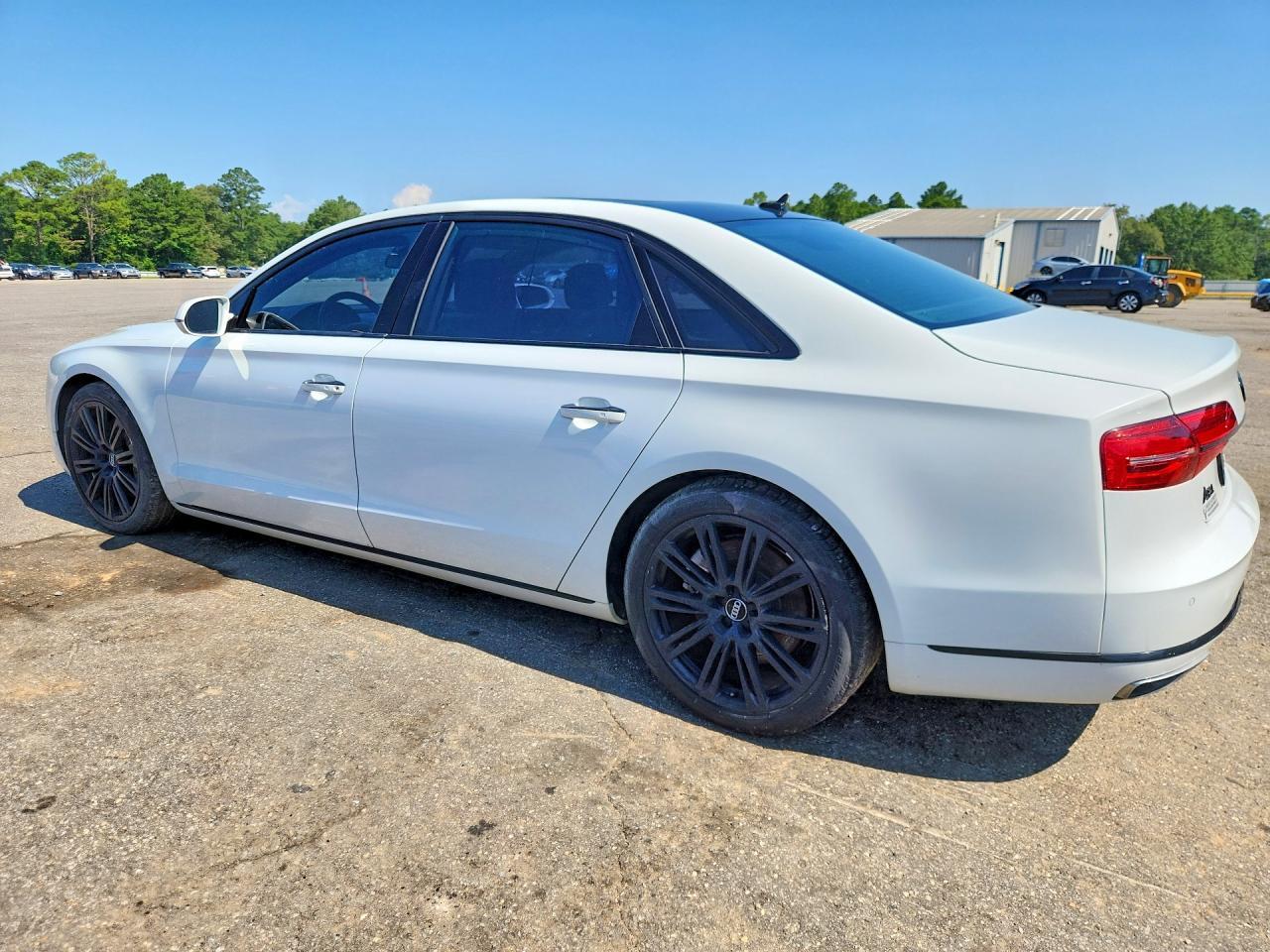 2016 Audi A8 L Quattro - Фото 2