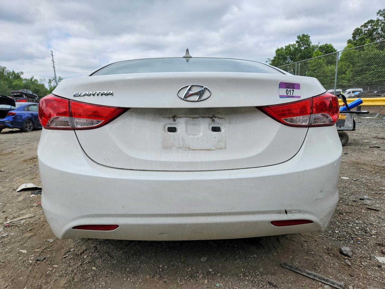 2013 Hyundai Elantra Gls - Image 6