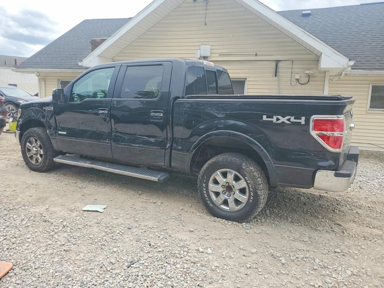 2013 Ford F150 Supercrew - Фото 2