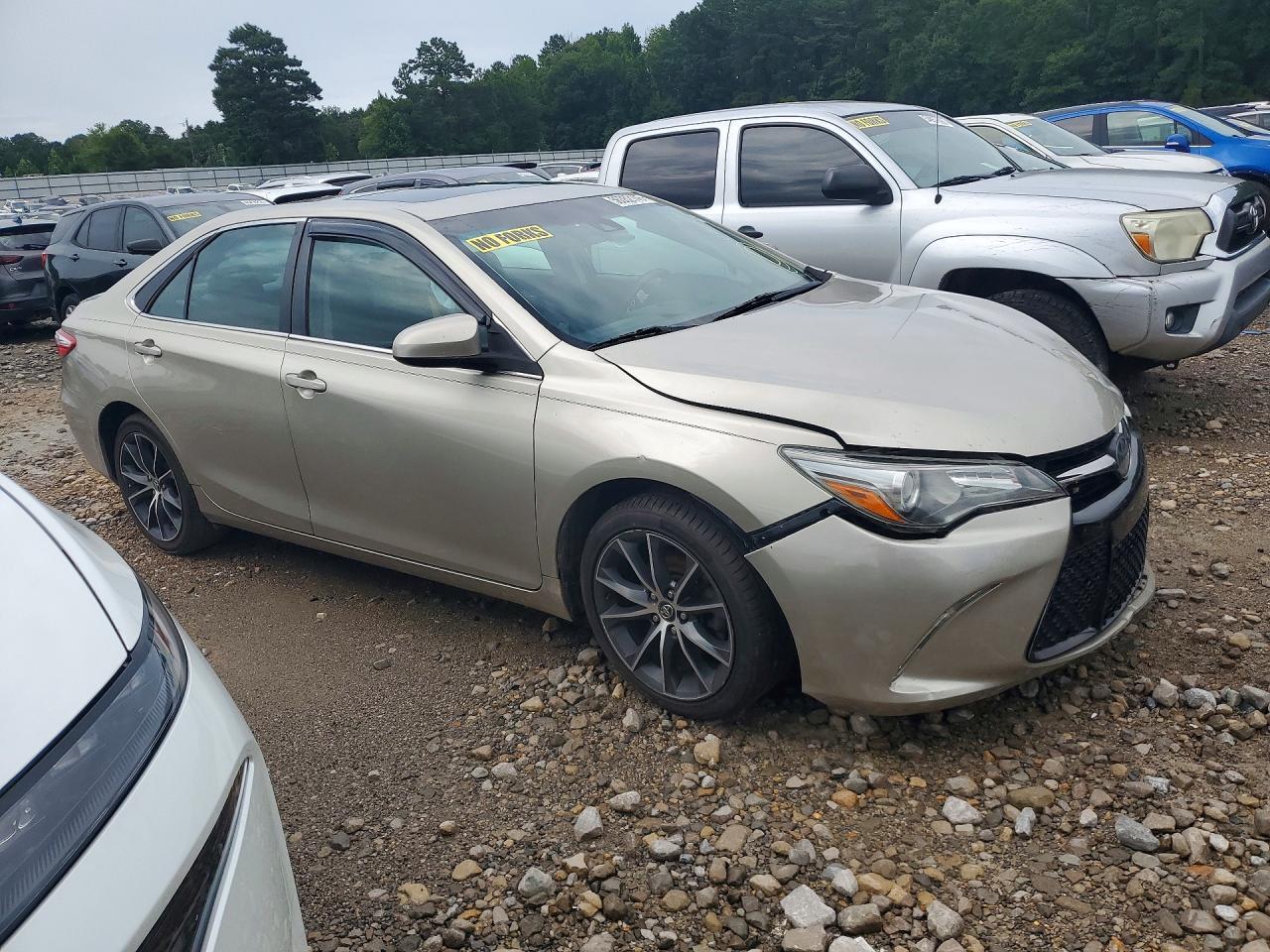 2017 Toyota Camry Xse - Фото 4