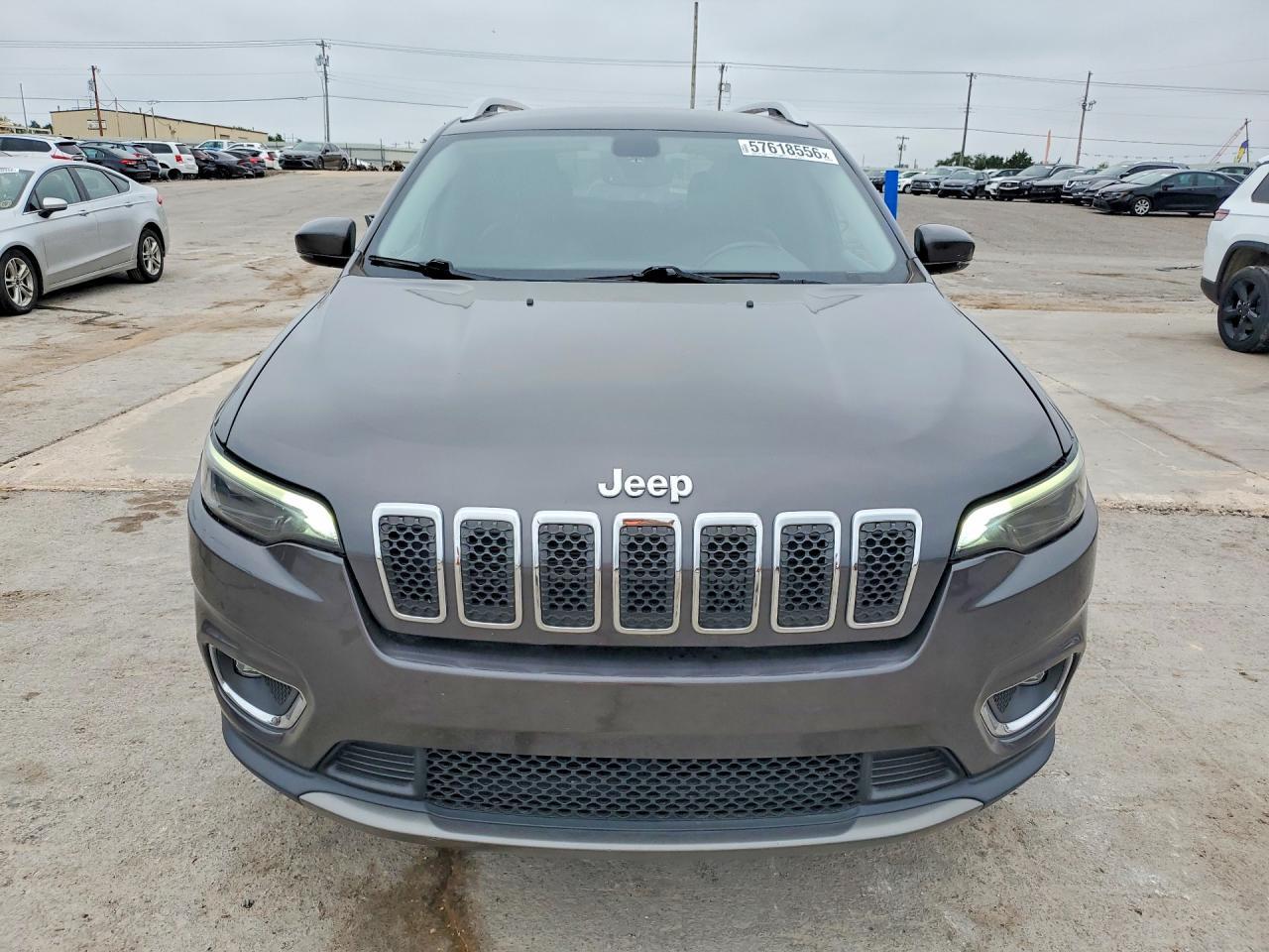 2020 Jeep Cheerokee - Image 5