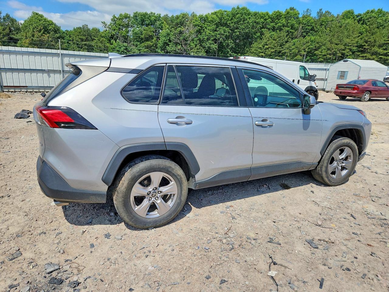 2022 Toyota Rav4 Xle - Фото 3