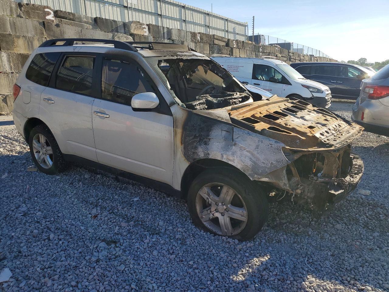 2009 Subaru Forester 2.5X Premium - Image 4