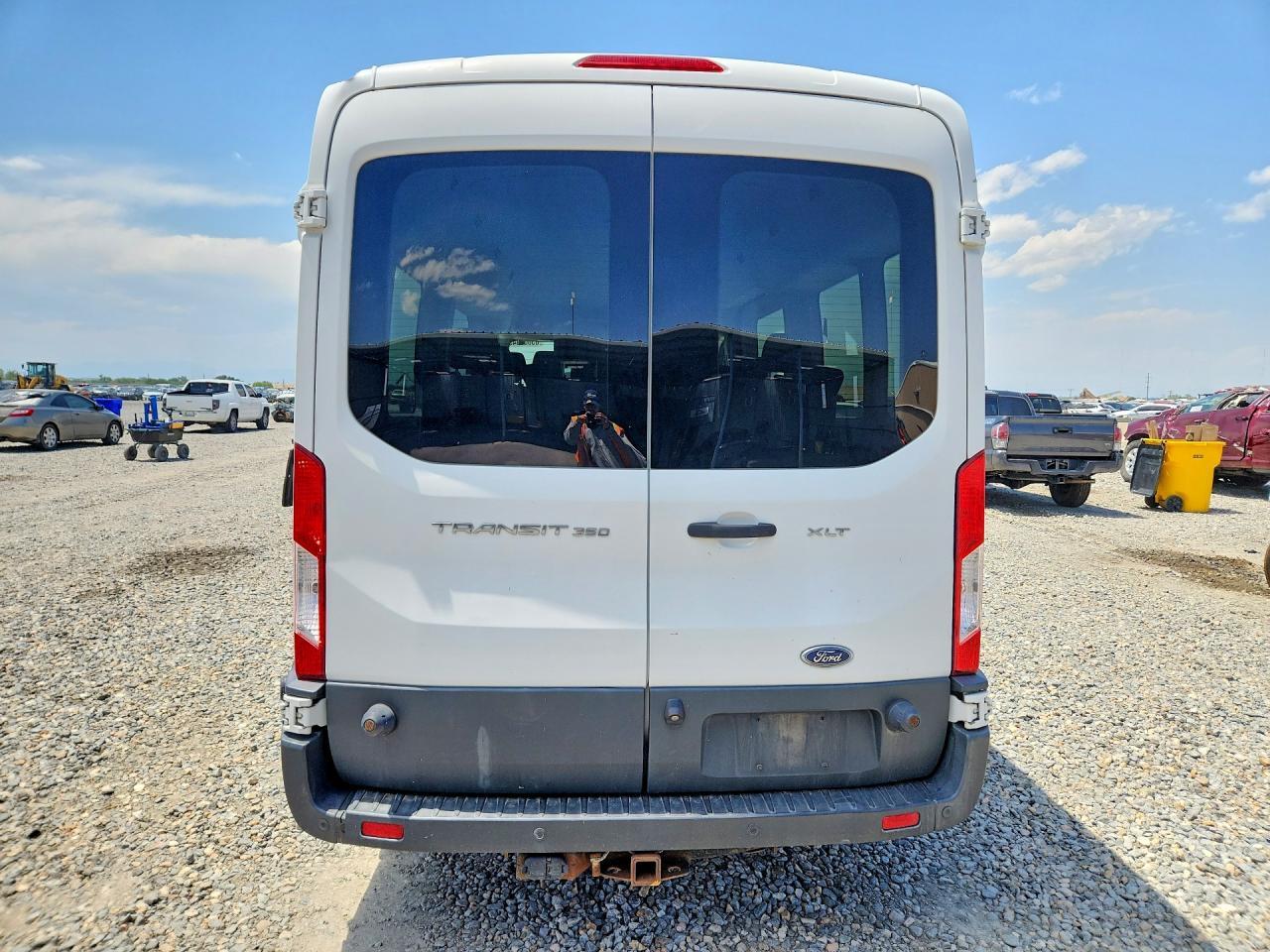 2015 Ford Transit T-350 - Image 6