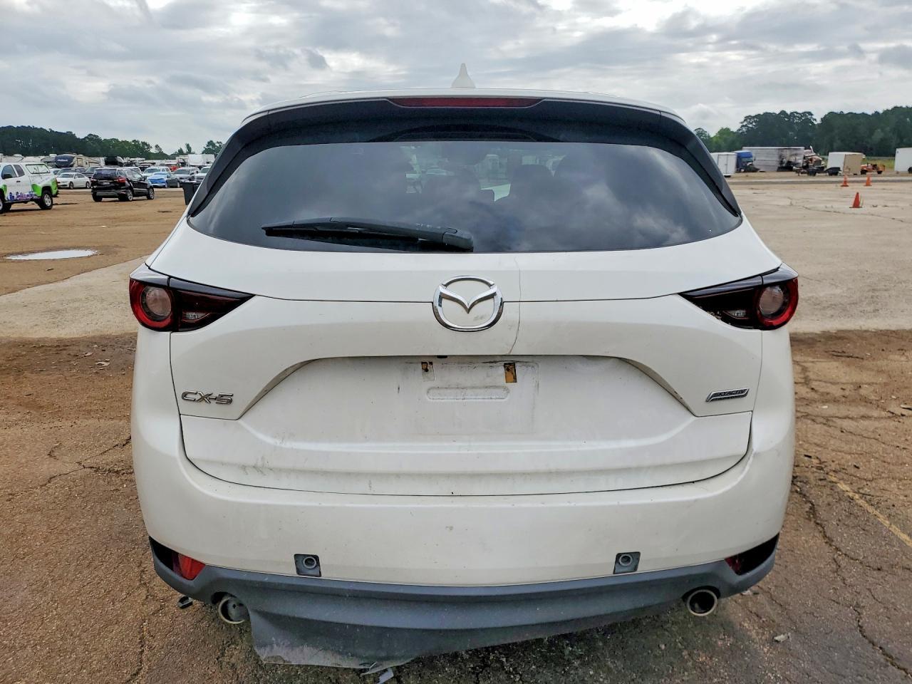 2018 Mazda Cx-5 Touring - Image 6