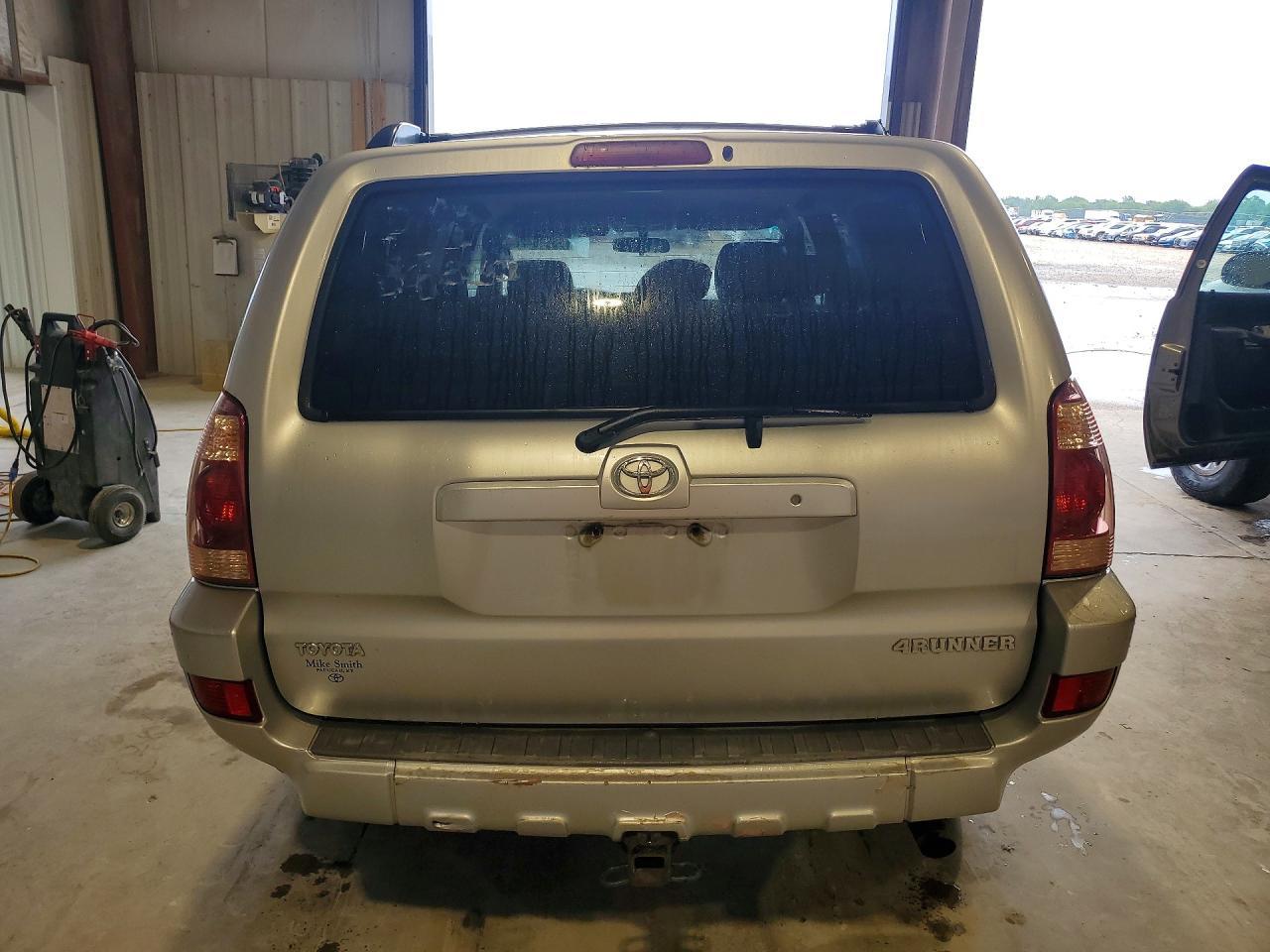 2005 Toyota 4Runner Sr5 - Фото 6