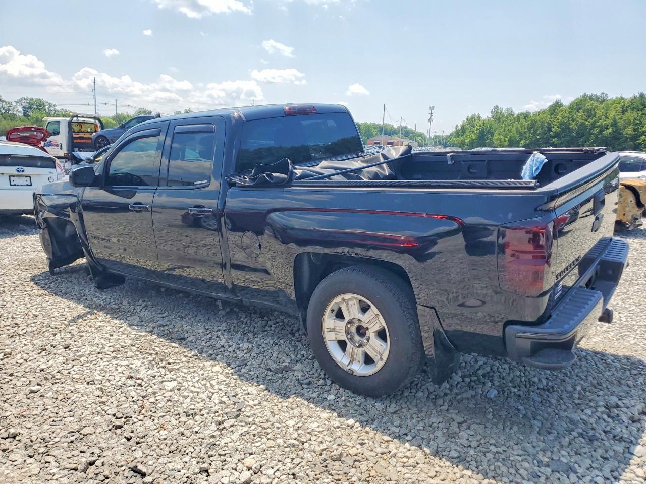 2016 Chevrolet Silverado K1500 - Фото 2