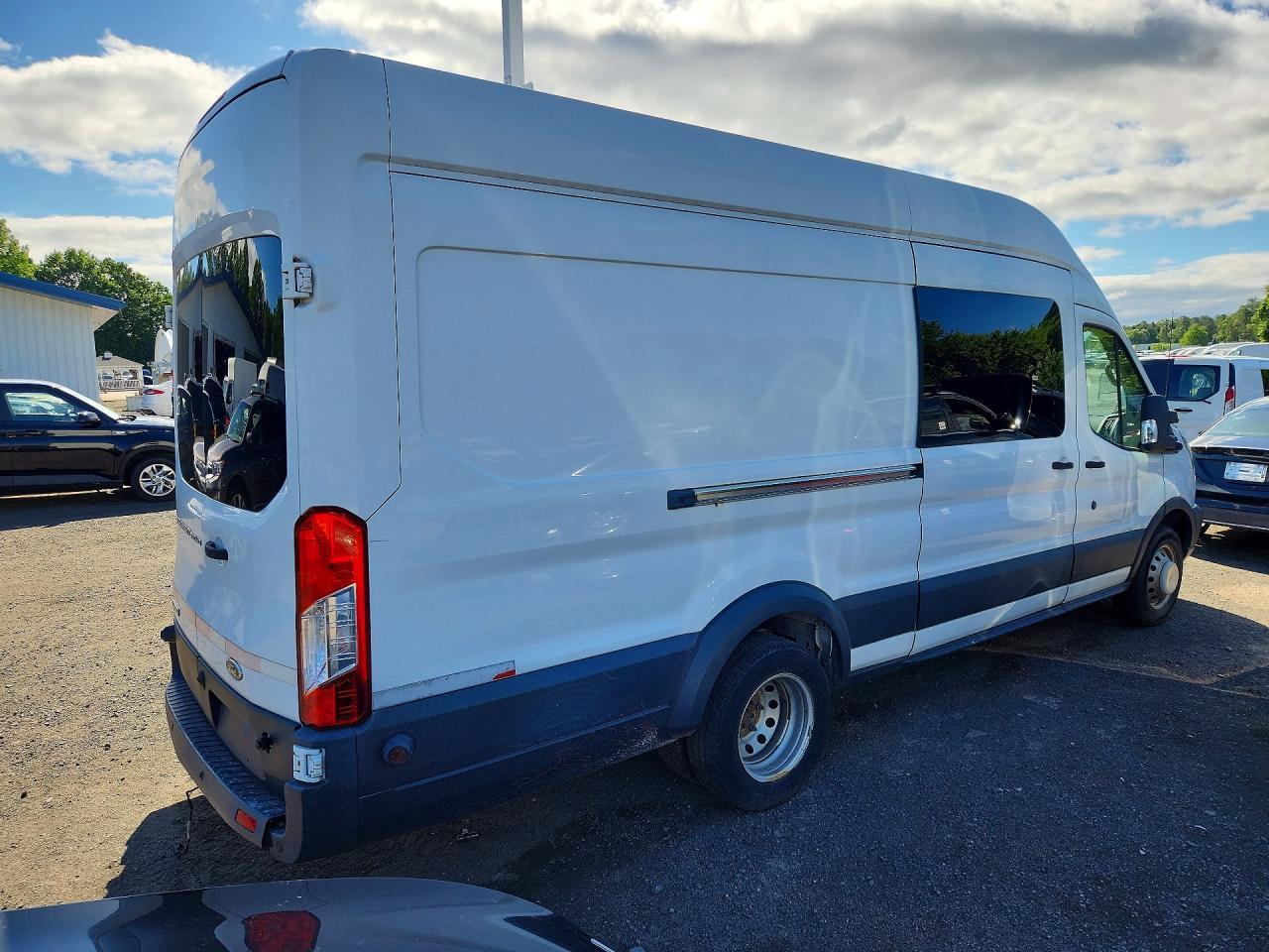 2016 Ford Transit T-350 Hd - Image 3