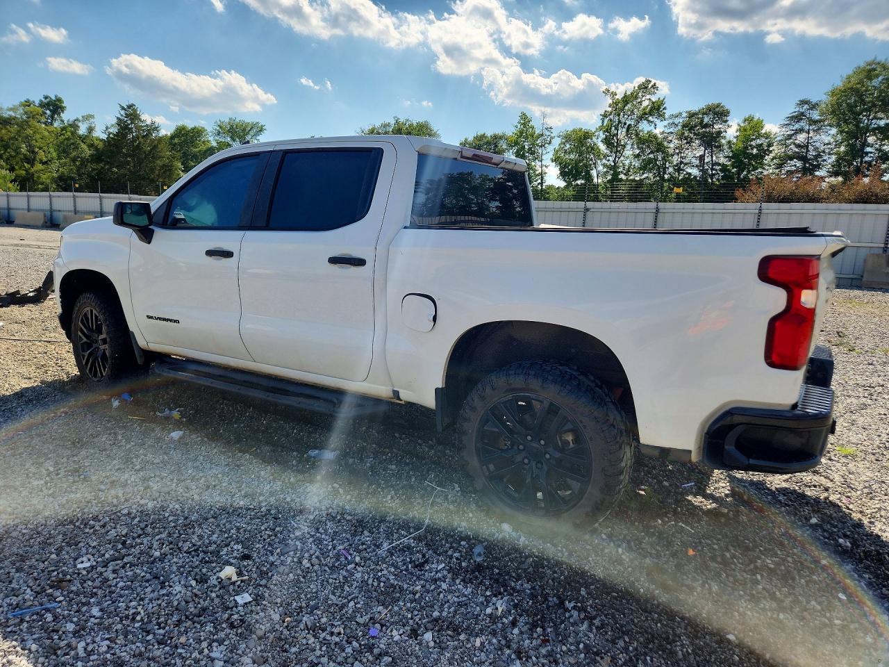 2019 Chevrolet Silverado K1500 Trail Boss Custom - Image 2