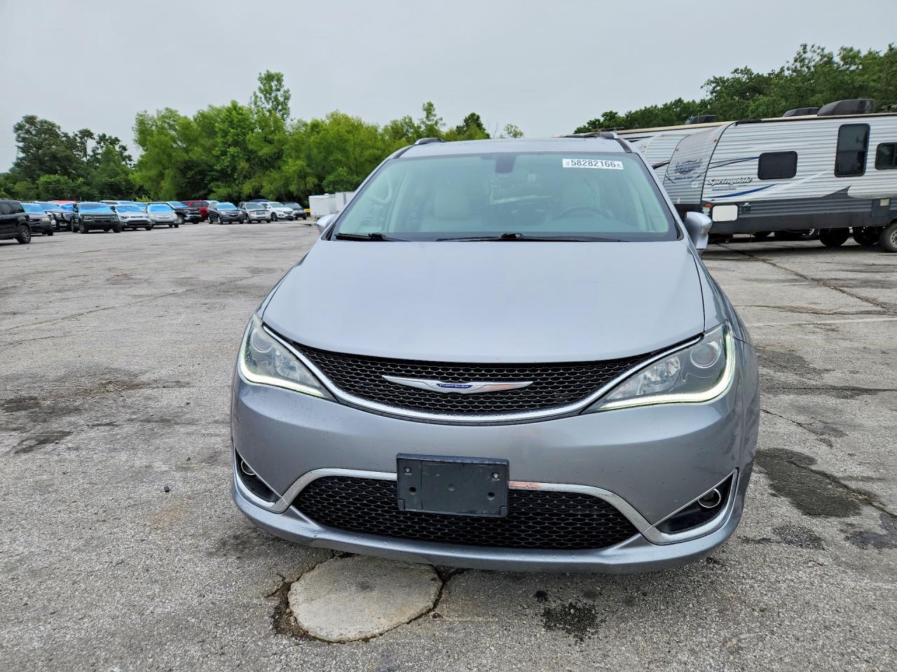 2020 Chrysler Pacifica Limited - Фото 5