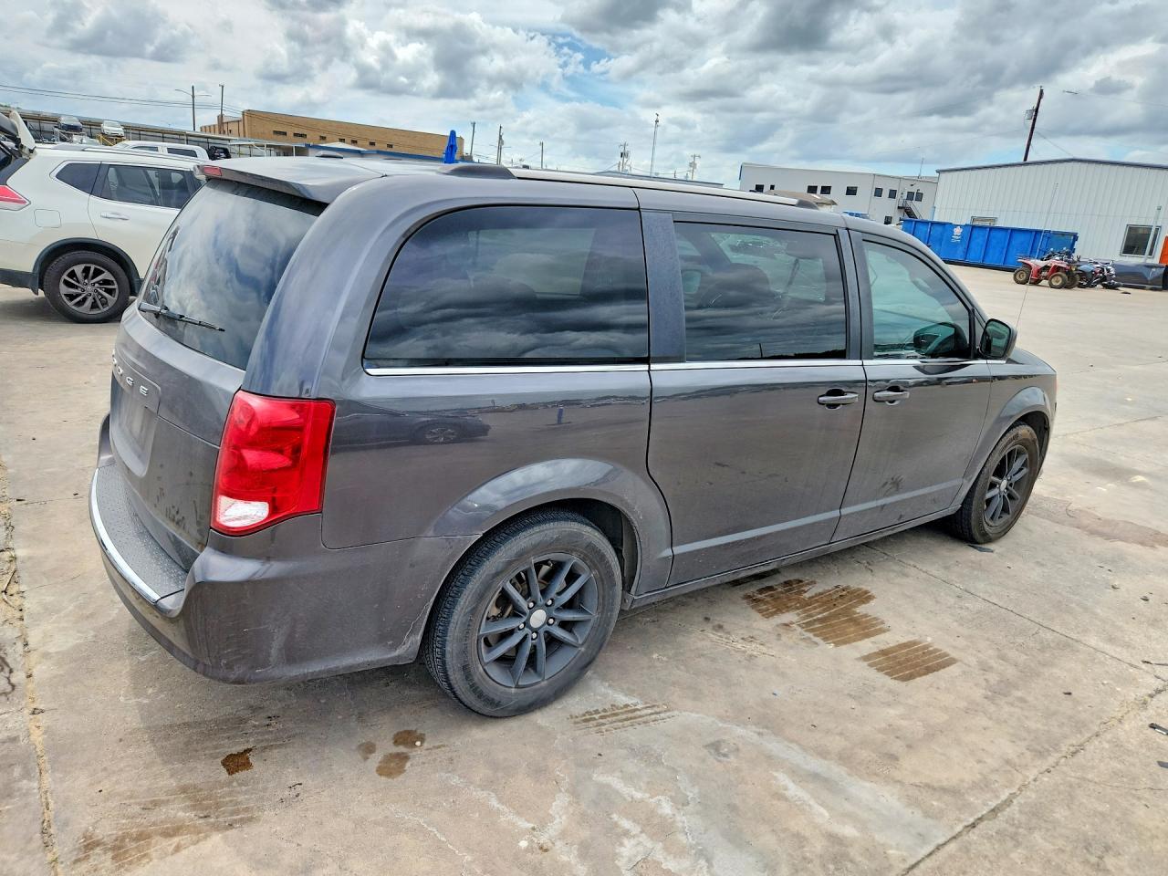 2020 Dodge Grand Caravan Sxt - Image 3