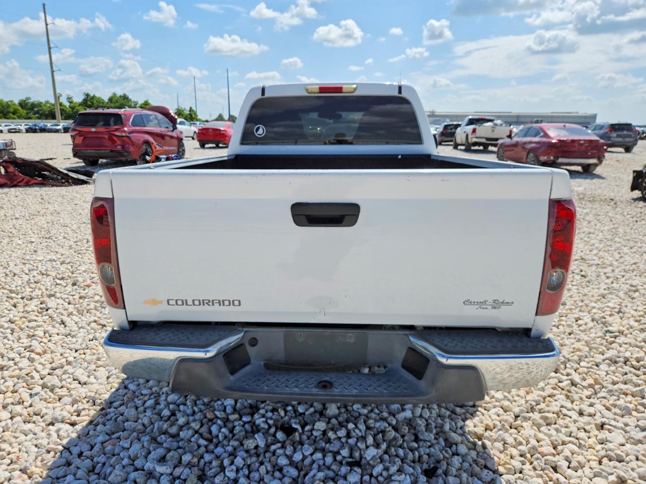 2004 Chevrolet Colorado - Image 6